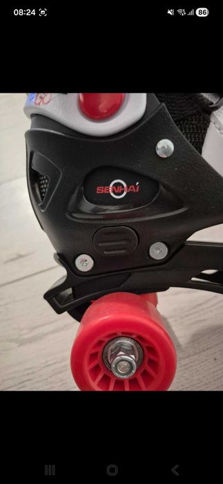 Patine cu rotile/Role NOI marca SHENHAI-marimea 37-39