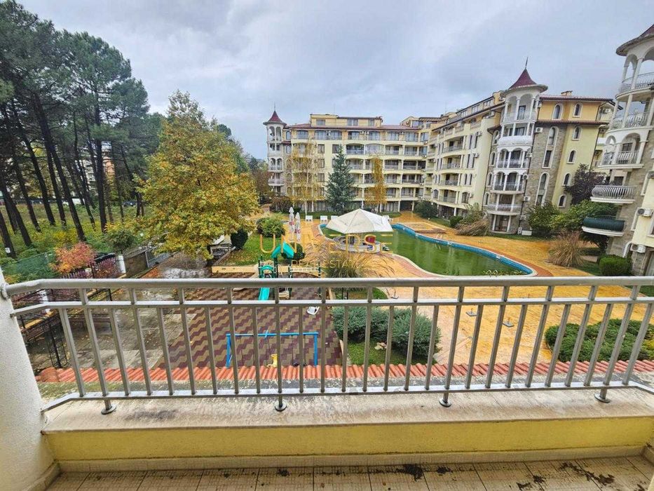 Апартамент с две спални в целогодишен комплекс в Слънчев бряг.#5647