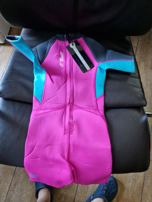 Costum inot neopren NOU factor protecție +50