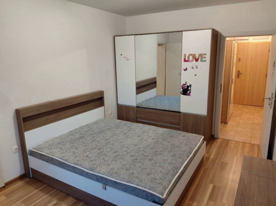 Дава се под наем Тристаен апартамент в София, Редута - 92 кв.м за 747.66 € - Снимка #5