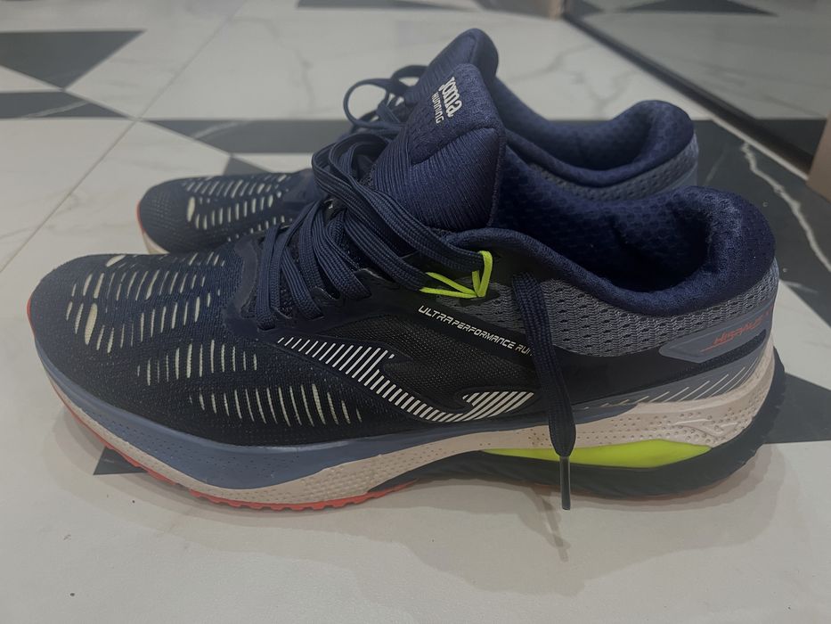 кроссовки Joma , 44 размер EU , цена 12.500