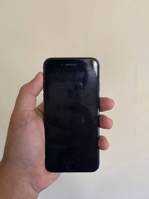 iPhone 8 64gb 100%