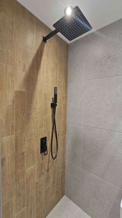 Дава се под наем Четиристаен апартамент в София, Център - 100 кв.м за 1649 € - Снимка #16