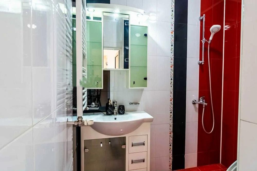 Дава се под наем Двустаен апартамент в София, Стрелбище - 70 кв.м за 700 € - Снимка #7