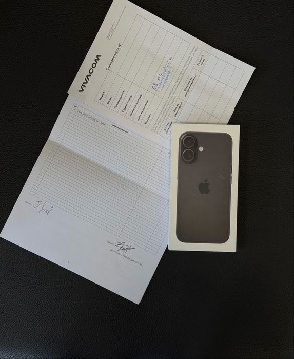 Продавам чисто нов iPhone 16
