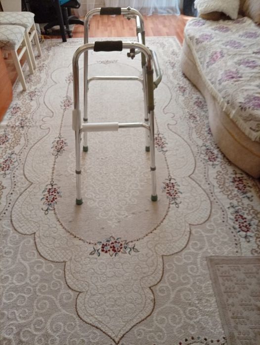 Продаётся Ходунок