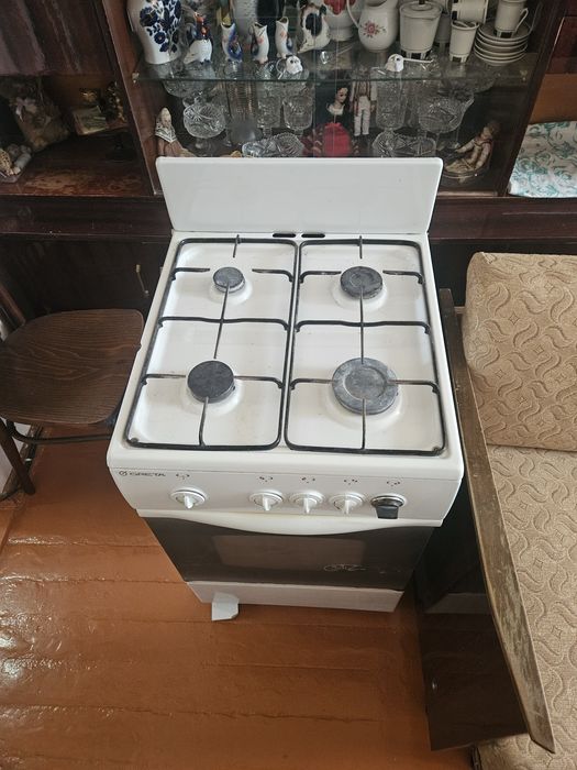 Продаётся газ плита грета рабочий