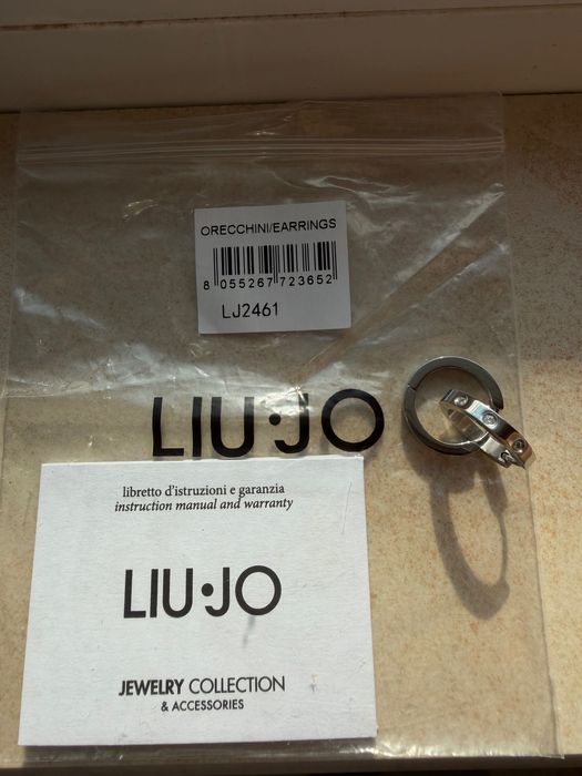 Продавам обици LU.JO