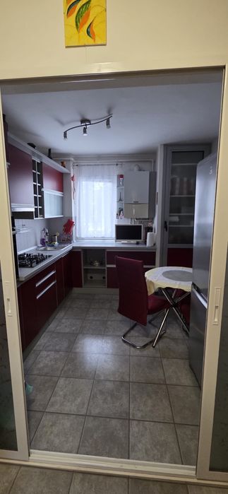 Particular, inchiriez apt.2 camere