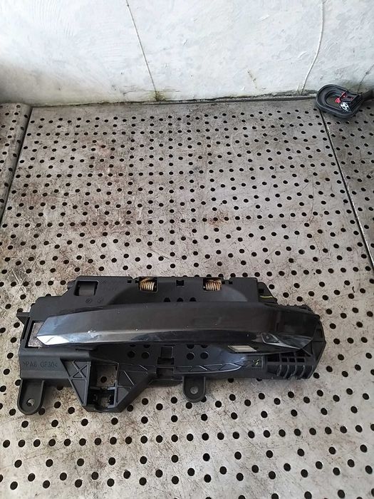 Maner usa stanga spate audi q5 fy 2020 8qab837811