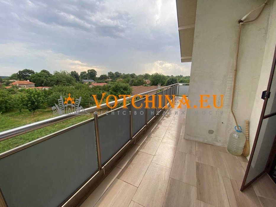 Продава се къща в село Сенокос,област Добрич.