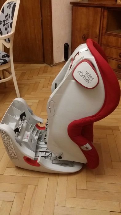 столче за кола Britax Römer KING II
