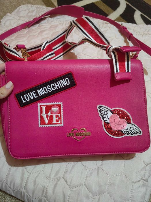 Love Moschino чанта
