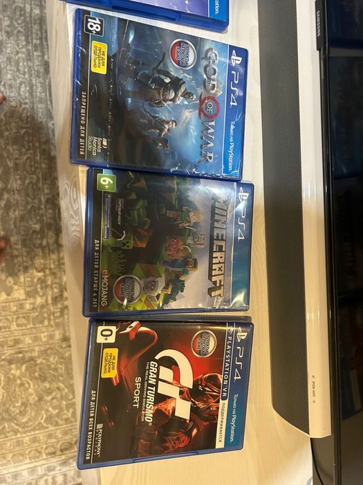 Плейстейшн 4 1тб,