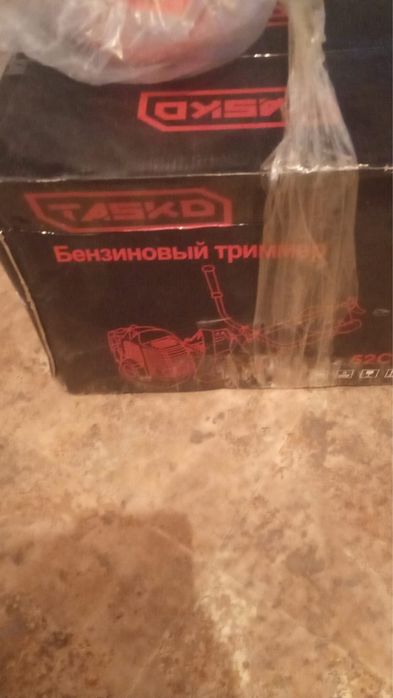 Продам триммер бензиновый