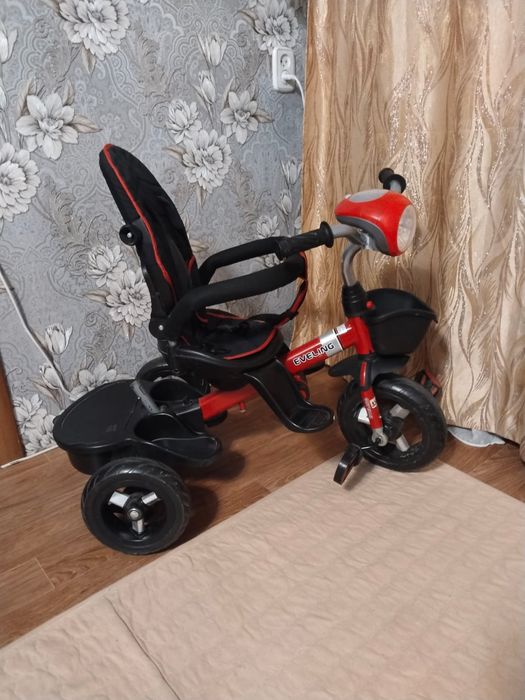 Продам детскую машинку и велосипед