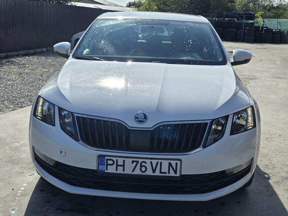 SKODA Octavia 2019 — imagine 3