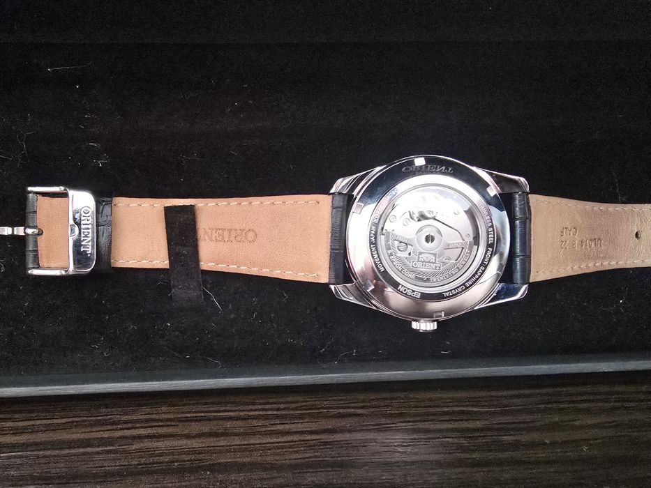 Мужской часы orient