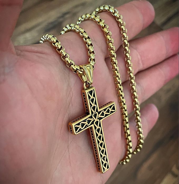 Мъжко Колие от Стомана с Кръст