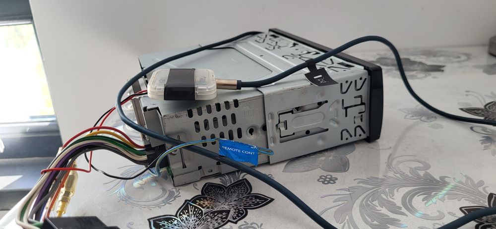 Radio casetofon auto JVC KD-R494