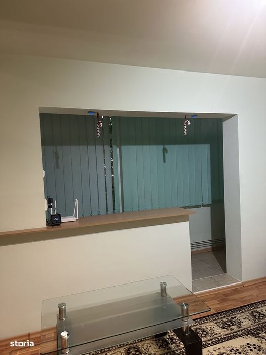 Campina - ap. 2 cam mobilat - 300 Euro/Luna