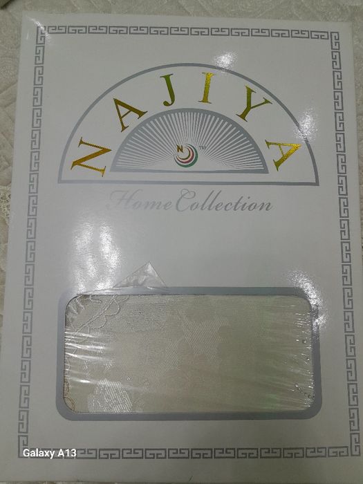 Dasturxonlar sotiladi yangi