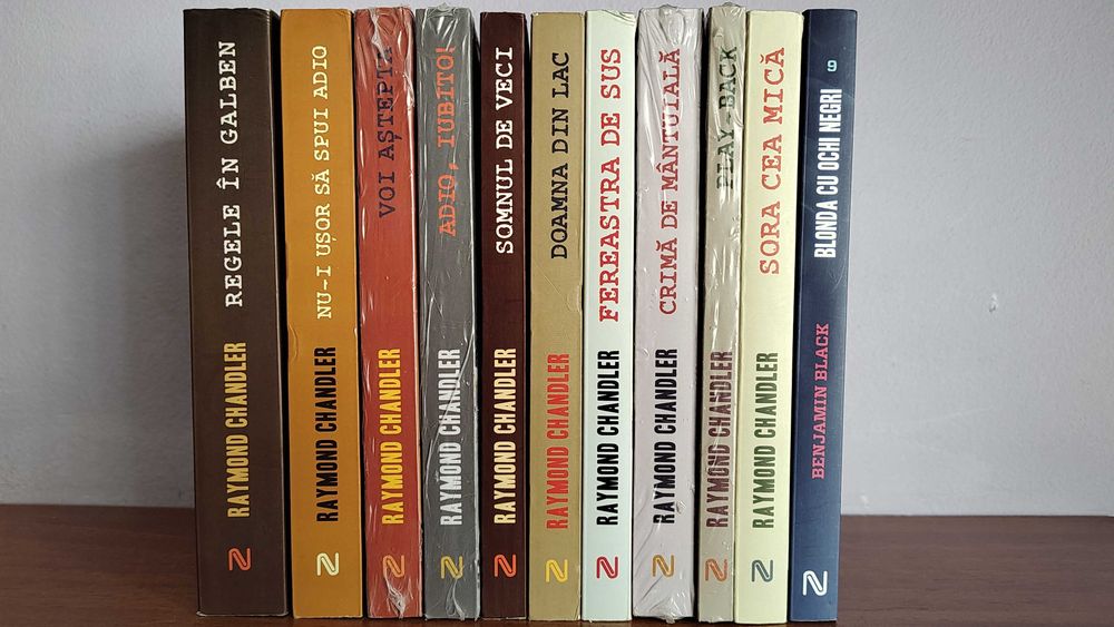 Raymond Chandler–11 romane politiste (opera completa, editia brosata)+bonus - v.foto
