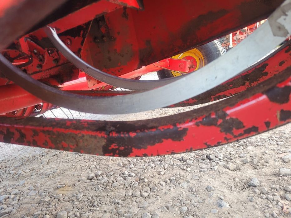 Пресс-подборщик Вельгер ар52 (welger).r