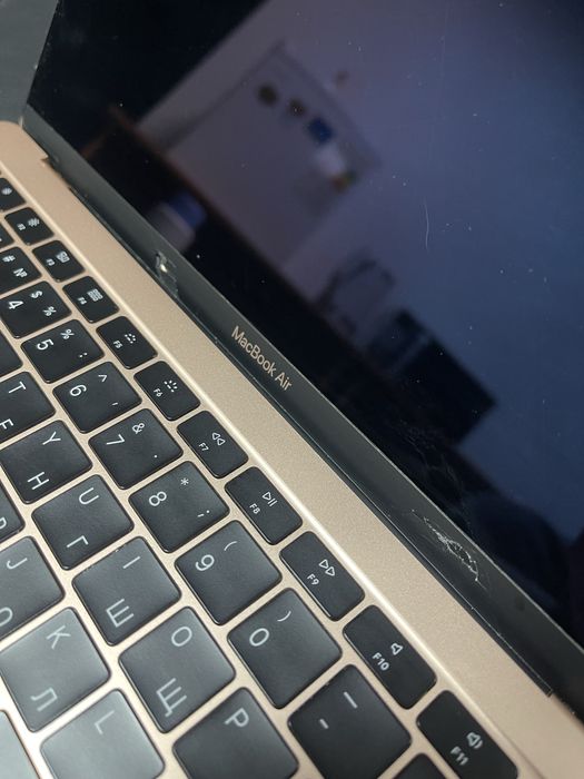 Macbook air 13 2019 года