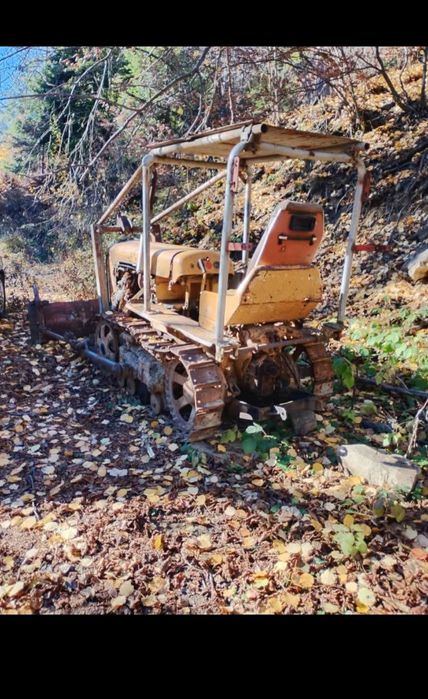 Продавам булгар ТЛ45 цял за части