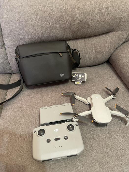 DJI Mini2 Fly More Combo