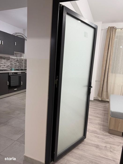 Garsonieră mare renovata totul nou.