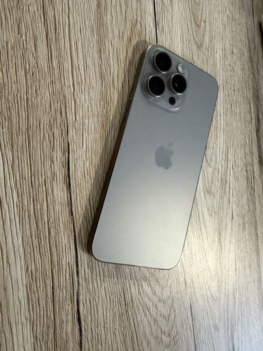 Iphone 15 pro max 256gb Natural КАТО НОВ 1г гаранция