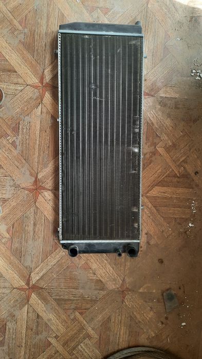 продам радиатор на фолксваген