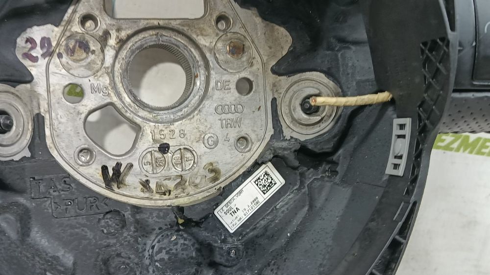 Volan in 3 spite cu comenzi Audi A6 4F/C6 (2004 - 2008)