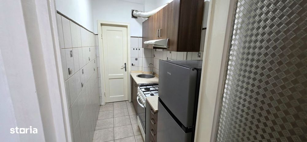 Universitate garsoniera mobilata si utilata de vanzare