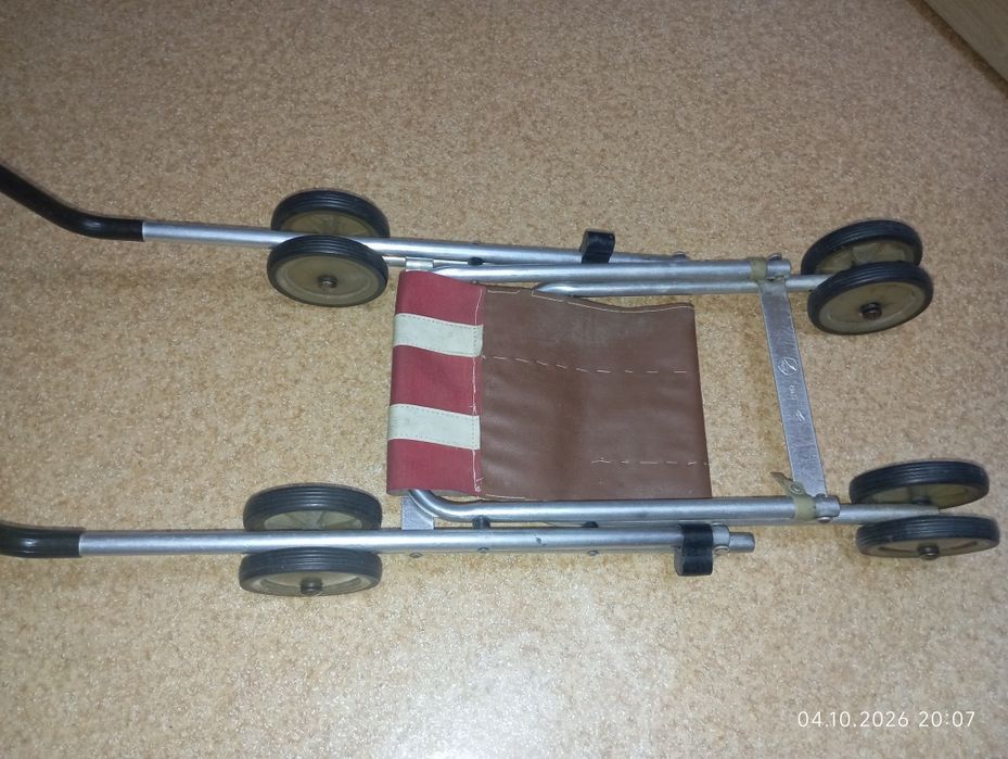 Советская детская коляска