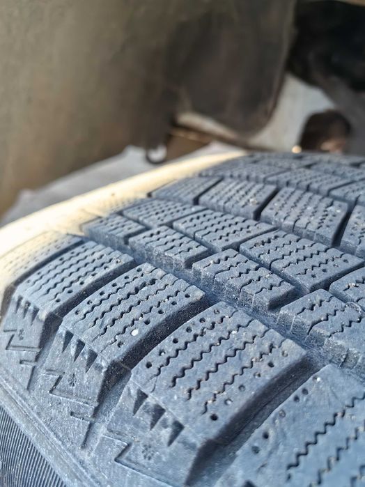 Продам шины Липучку!