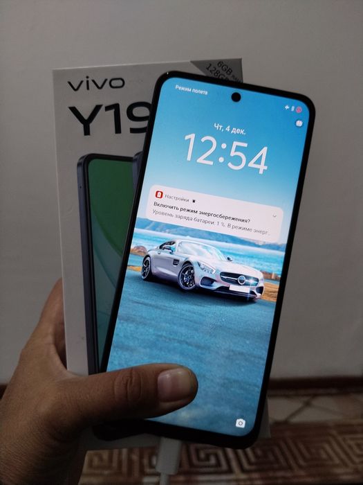 VIVO Y 19S телефон