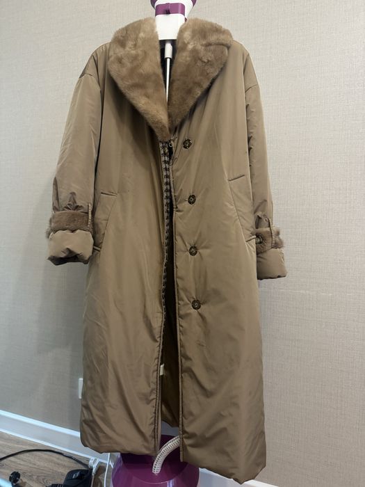 Продам женский пуховик