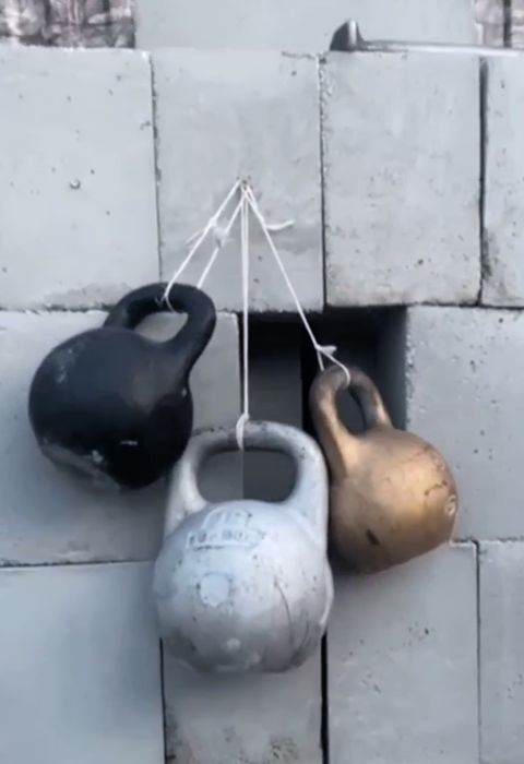 Полистирол блок номер 1 в Таразе