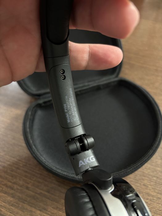 Слушалки за мерцедес harman