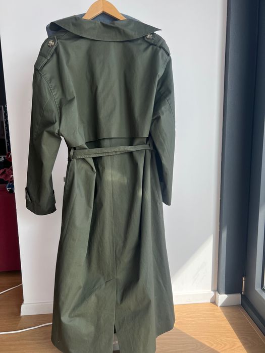 Шлифер Манго в маслено зелено