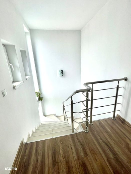 Duplex, pet friendly, cartier Iris