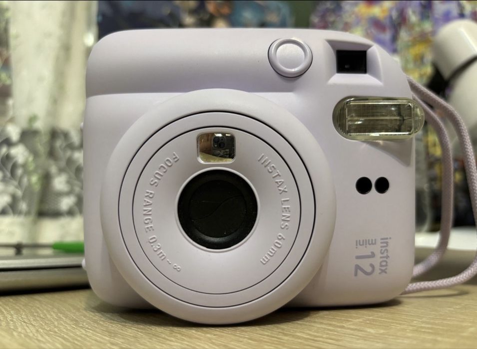 Instax 12 mini (без картриджей)