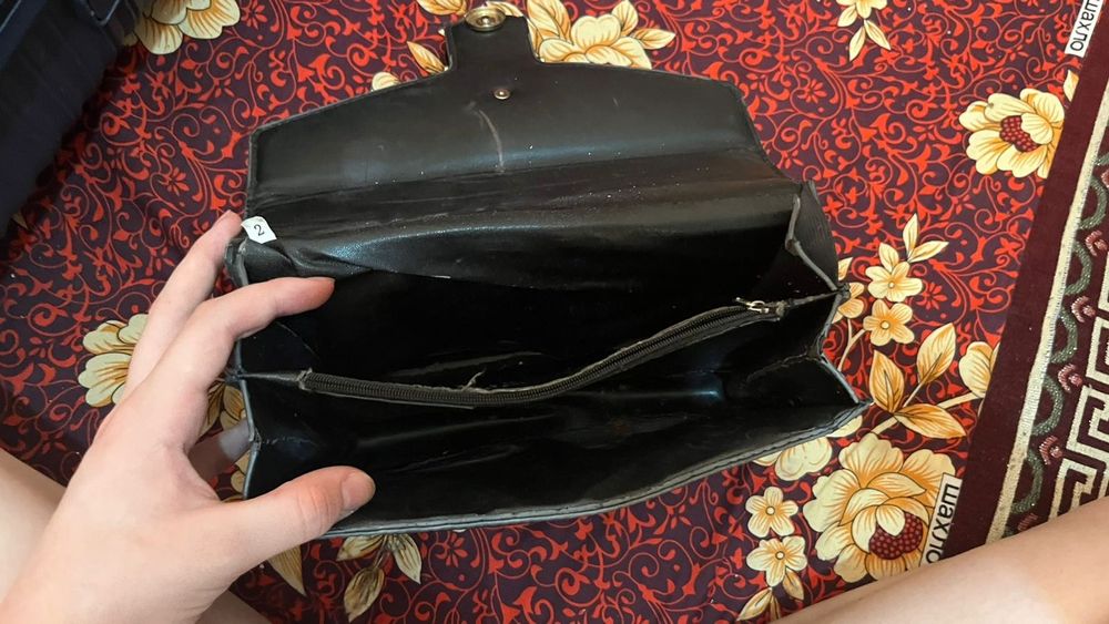 Сумка оригинал, о цене можем поговорить.