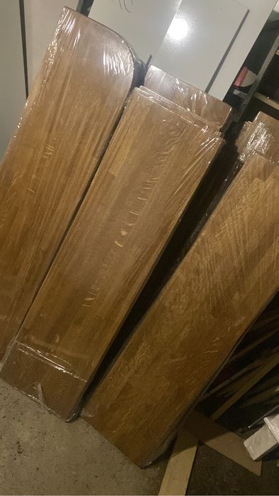 Лестница  перила  ступенки балясин