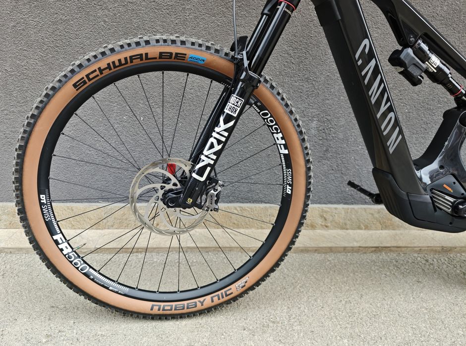 Карбонов Електрически Велосипед 29/27.5" Canyon Shimano EP8  900Wh Full AXS