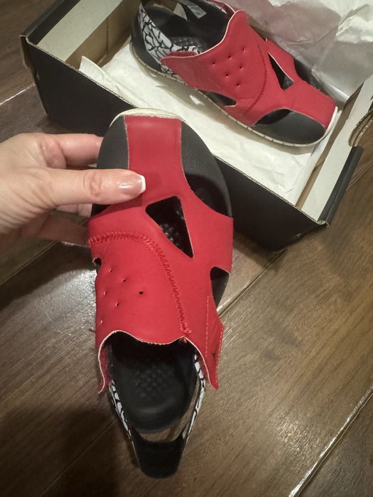 Сандали Jordan