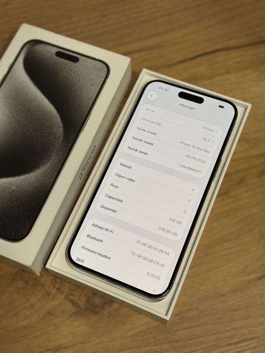 iPhone 15 Pro Max 94% White Titanium 256 GB full box